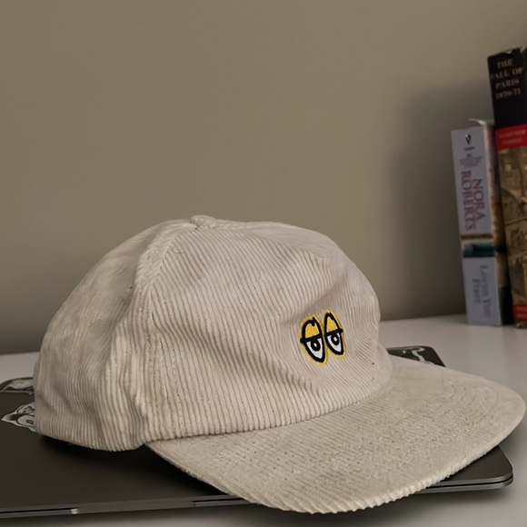 KROOKED HAT CORDUROY - Picture 2 of 3